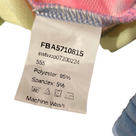 Lounge Short & Crop Top Set - Picture 11 of 11